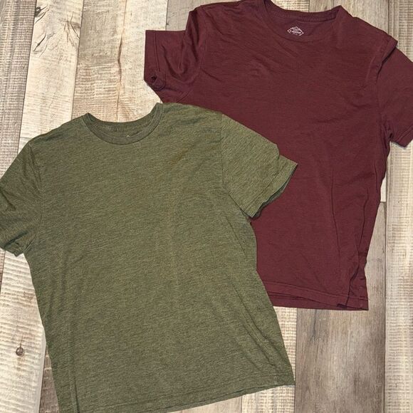 St.John’s Bay men T-shirt- lot of 2- size M - Picture 1 of 7